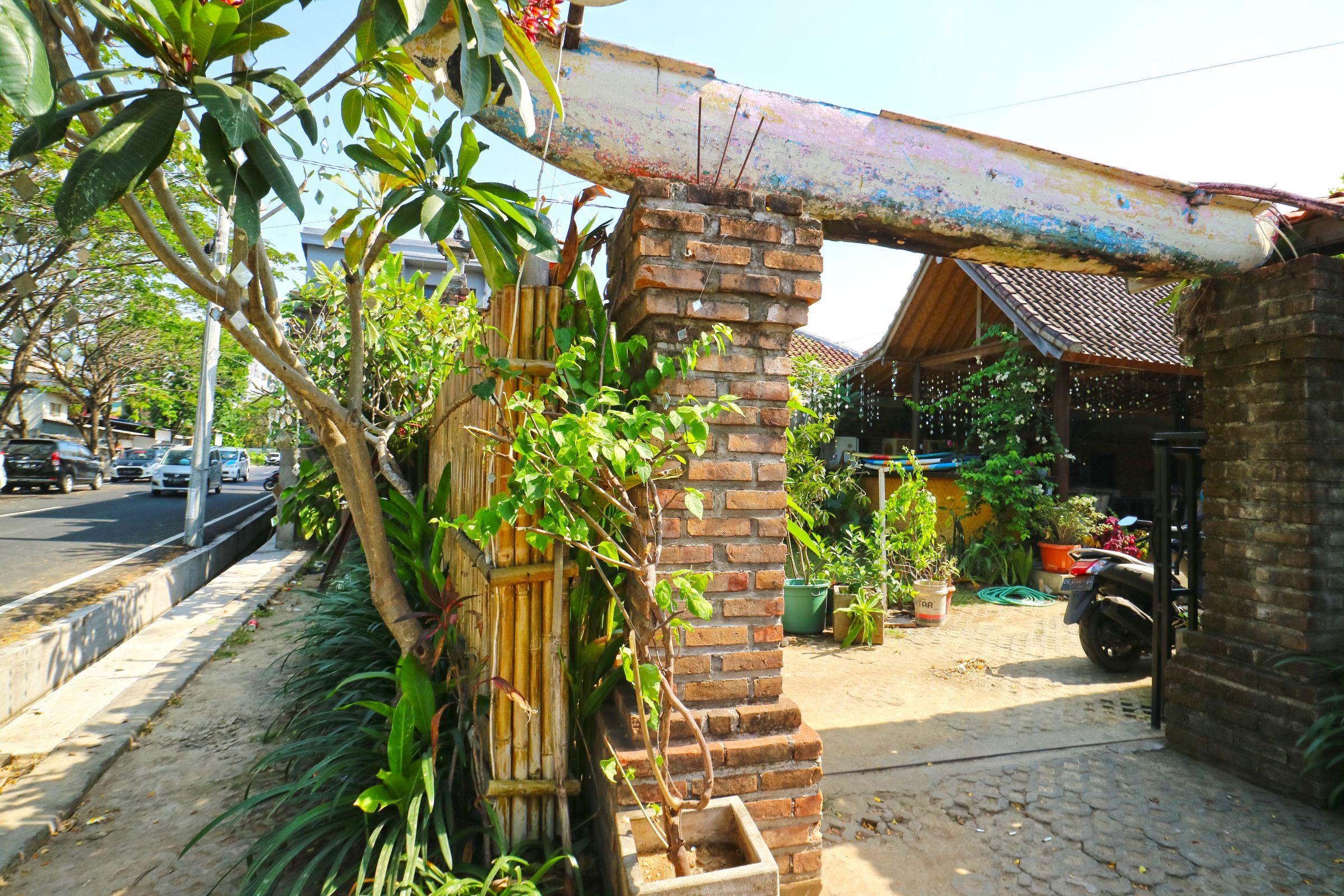 Indopurejoy House - Komala Indah Cottages Kuta Lombok Εξωτερικό φωτογραφία
